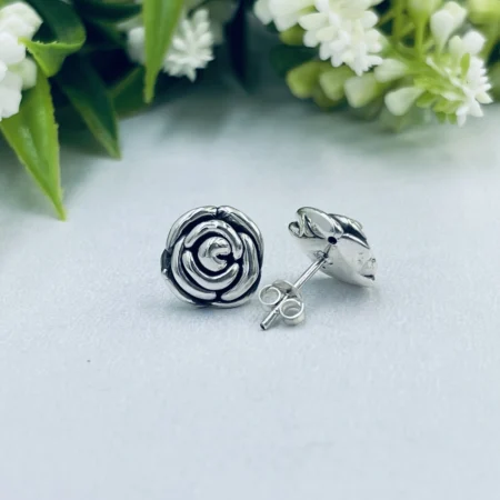 Classic Rose Studs 12mm