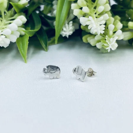 Elephant Studs 10mm