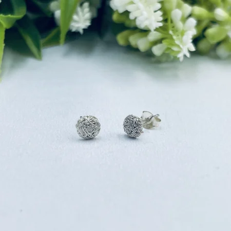 Detailed Small Dome Studs