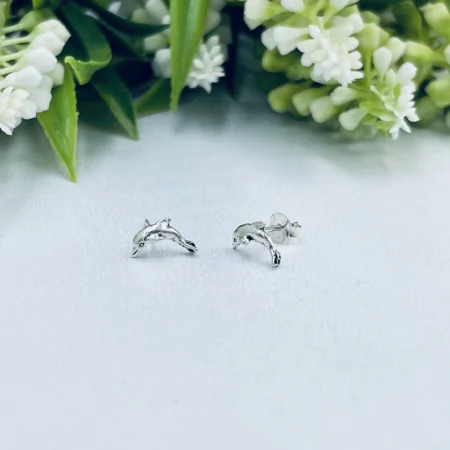 Dolphin Studs 10mm