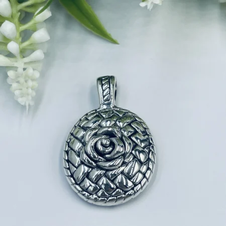 Sterling Silver Detailed Rose Pattern Pendant 40x36