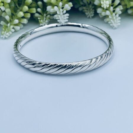 Sterling Silver 8mm Line pattern Bangle (65mm Diameter)