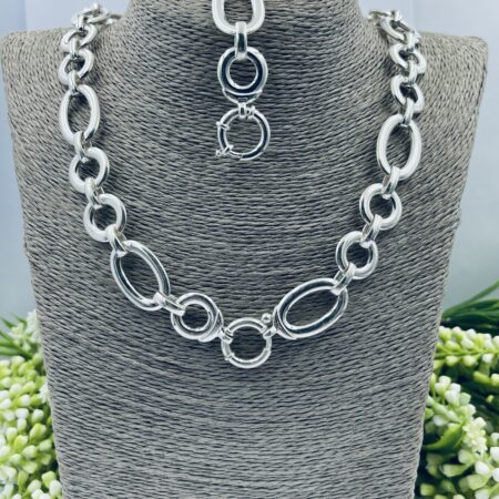 Sterling Silver Oval Circular Set