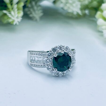 Sterling Silver with Emerald Stone ring 14mm